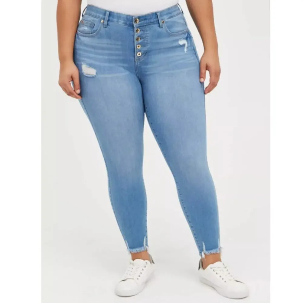 TORRID Bombshell Skinny Jeans High Rise Distressed Light Blue Wash Womens Sz 18R